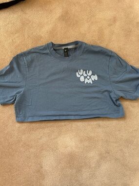 lululemon Cropped Graphic Tee with embroidered design